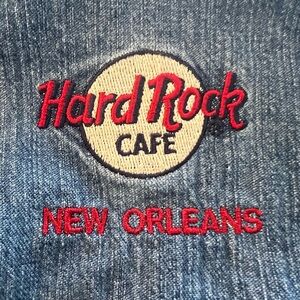 A33-Vintage Hard Rock Cafe Sleeveless Denim Shirt-Women’s Small-New Orleans